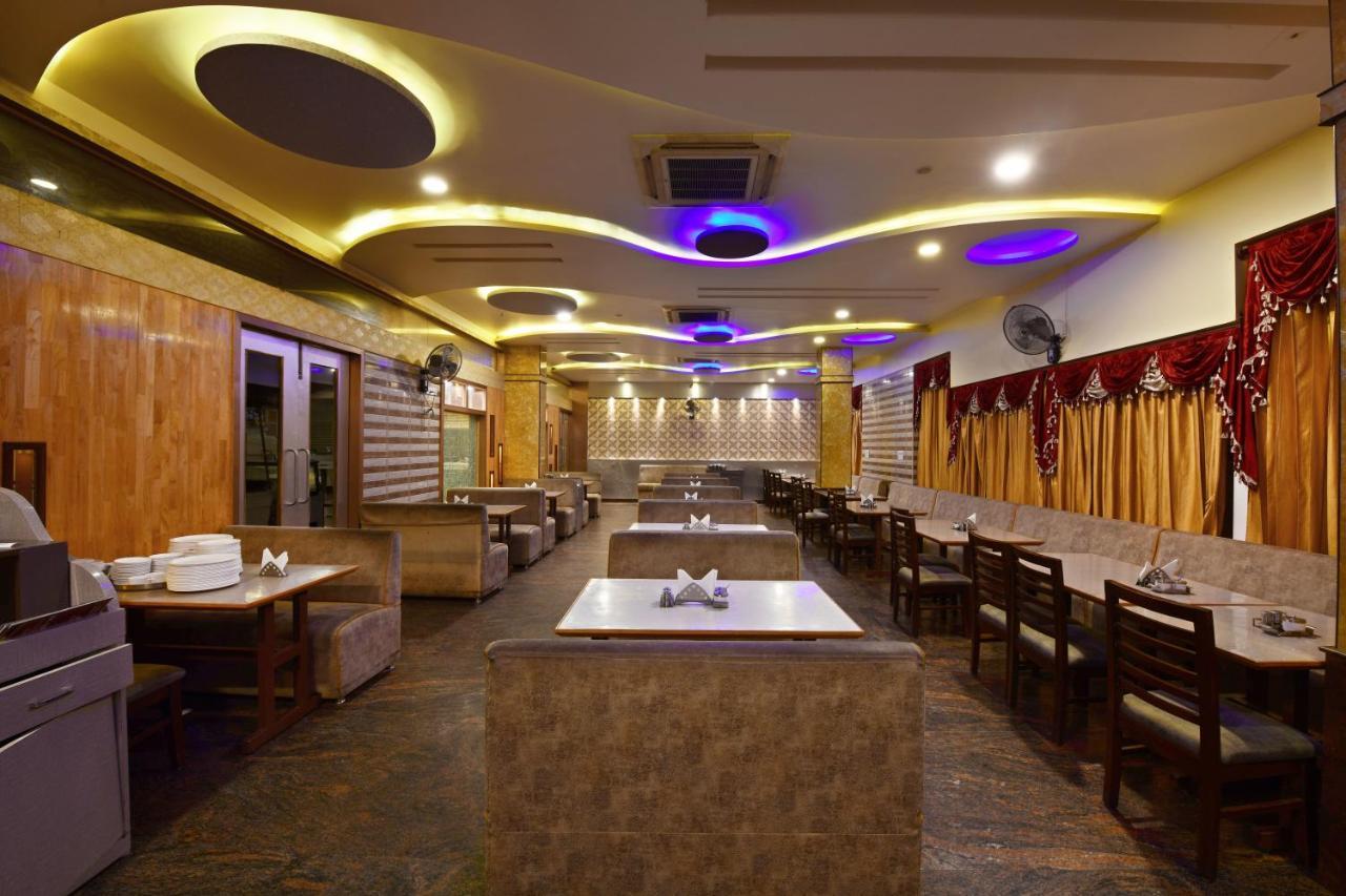 Hotel Bv Colours By Rivido, Begur Main Road バンガロール エクステリア 写真